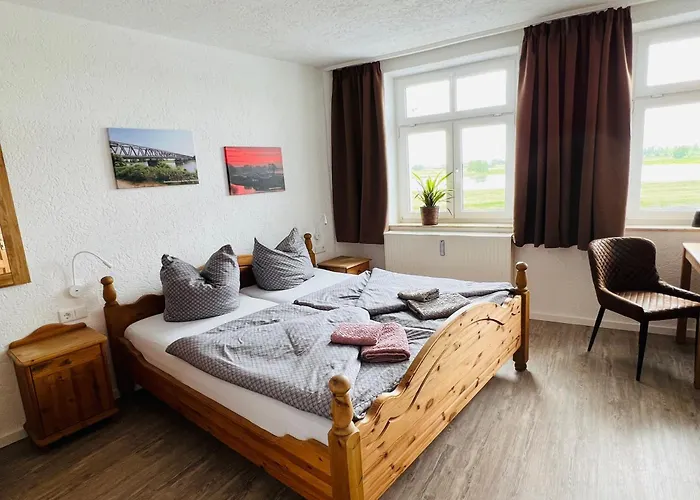 Pension zum goldenen Anker direkt an der Elbe